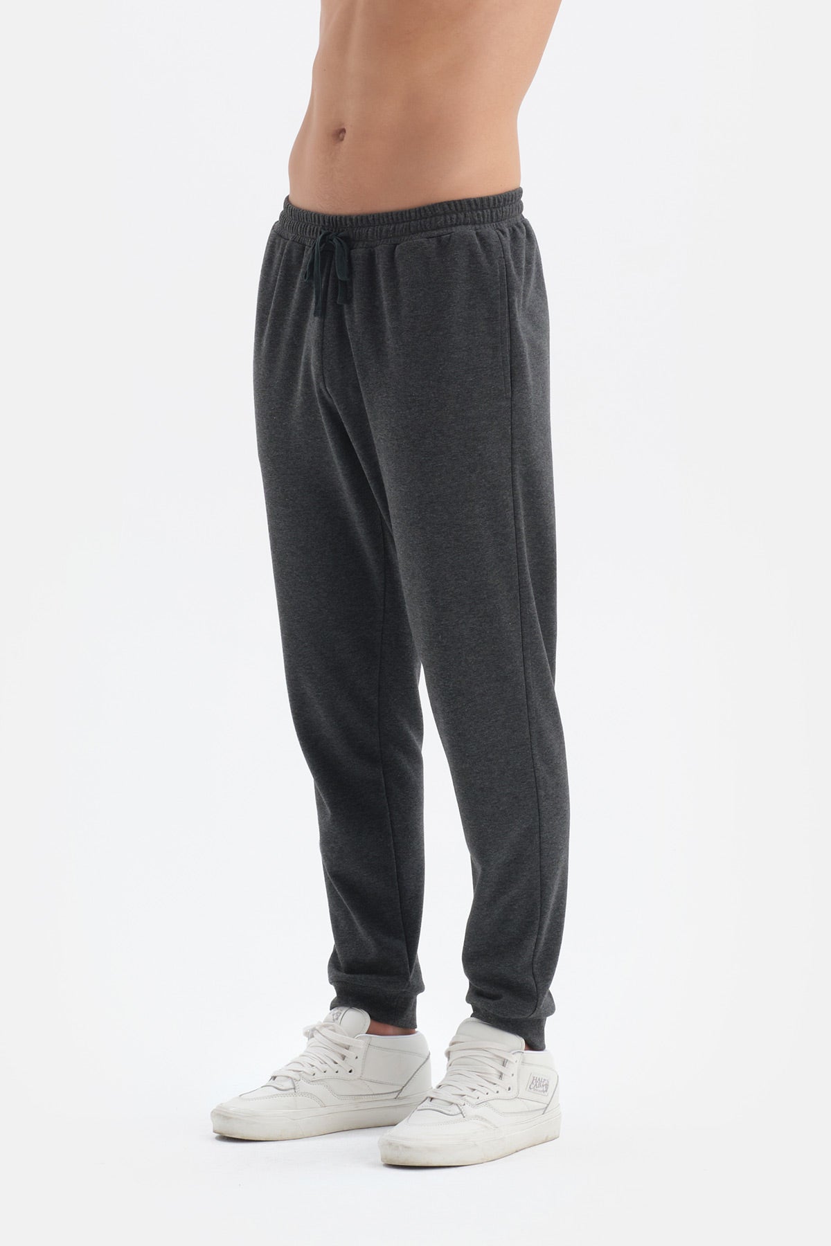 ANTHRACITE TRACKSUIT BOTTOM