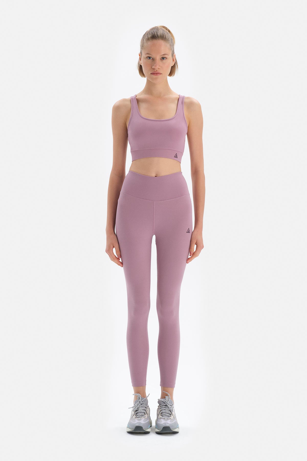PURPLE LEGGINGS