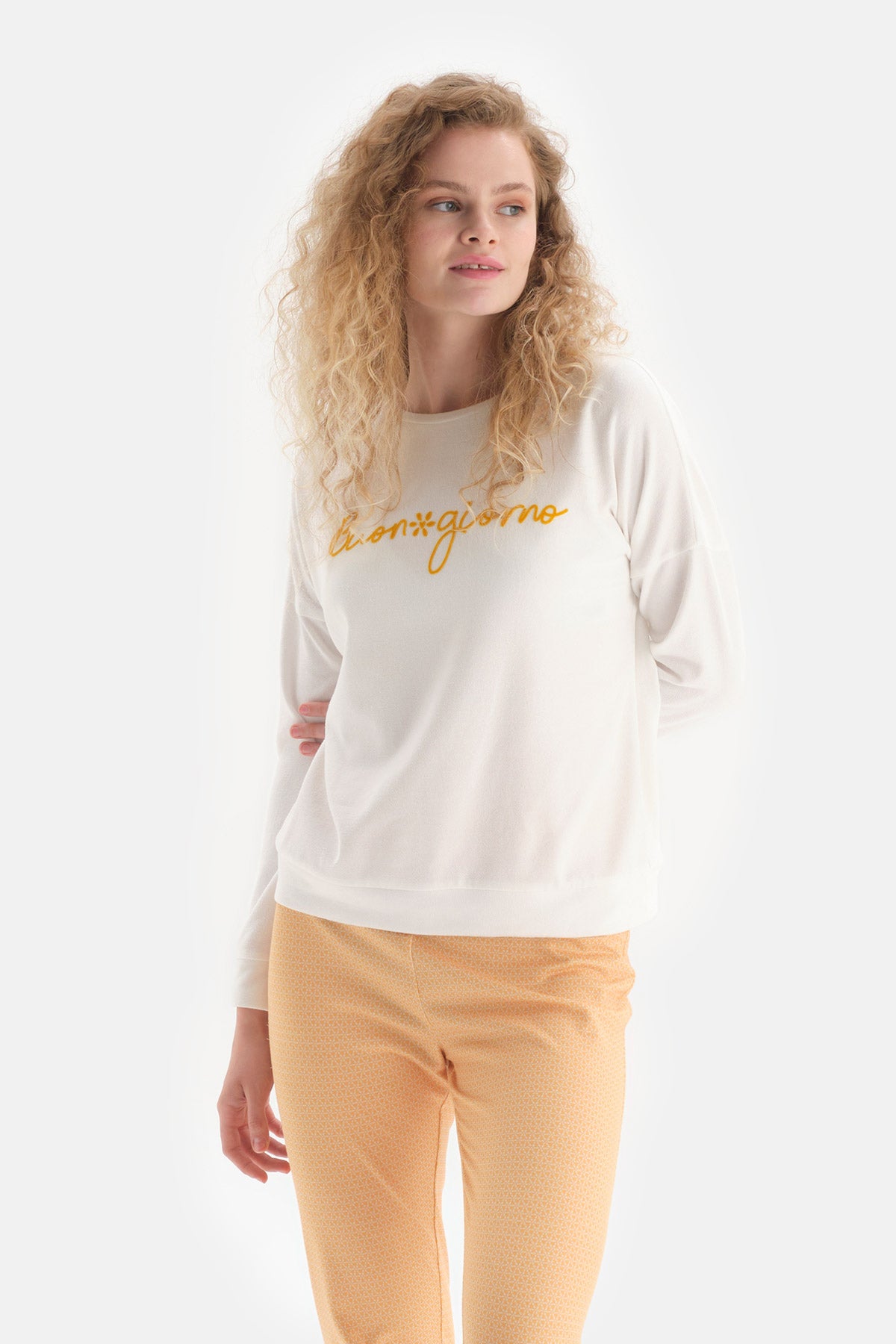 OFF WHITE PYJAMA SET