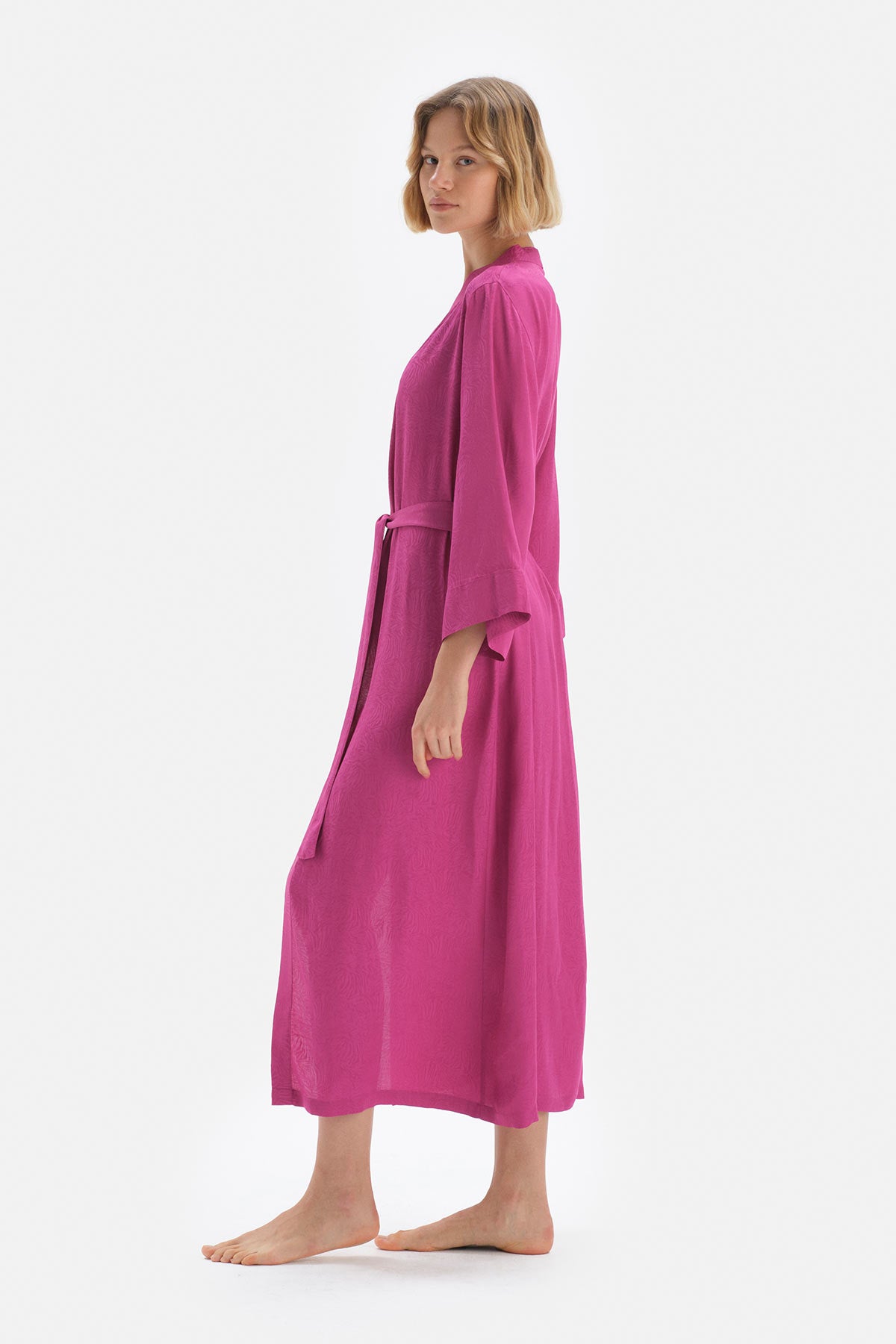 FUCHSIA ROBE