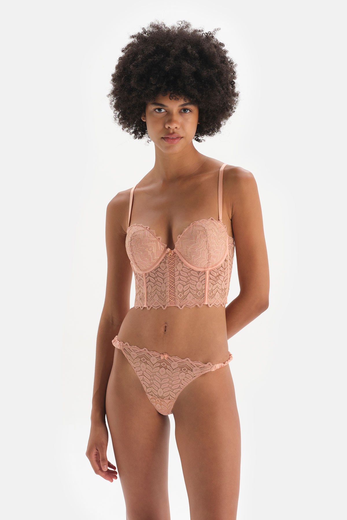 Somon Balenli Yarı Dolgulu Biye Detaylı Dantel Büstiyer Sütyen