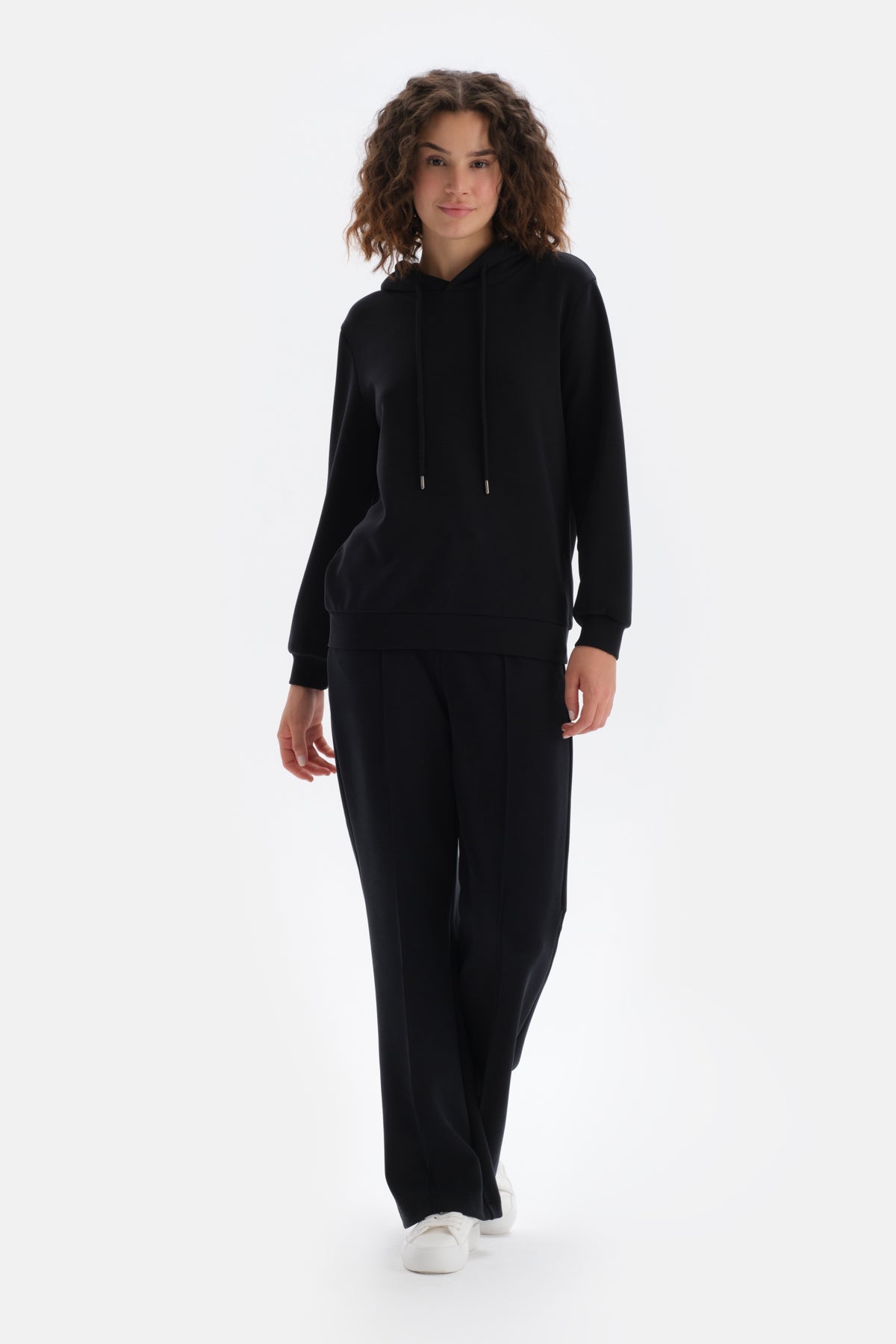 Black HOODED BASIC SWEATSHIRT