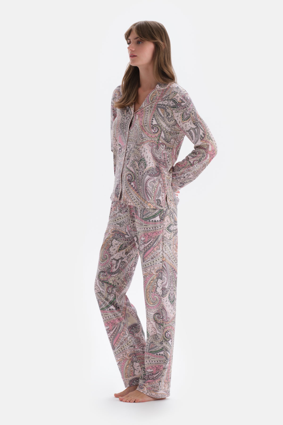 MULTICOLOR SHIRT COLLAR PAISLEY PATTERN KNITTED PAJAMAS SUIT