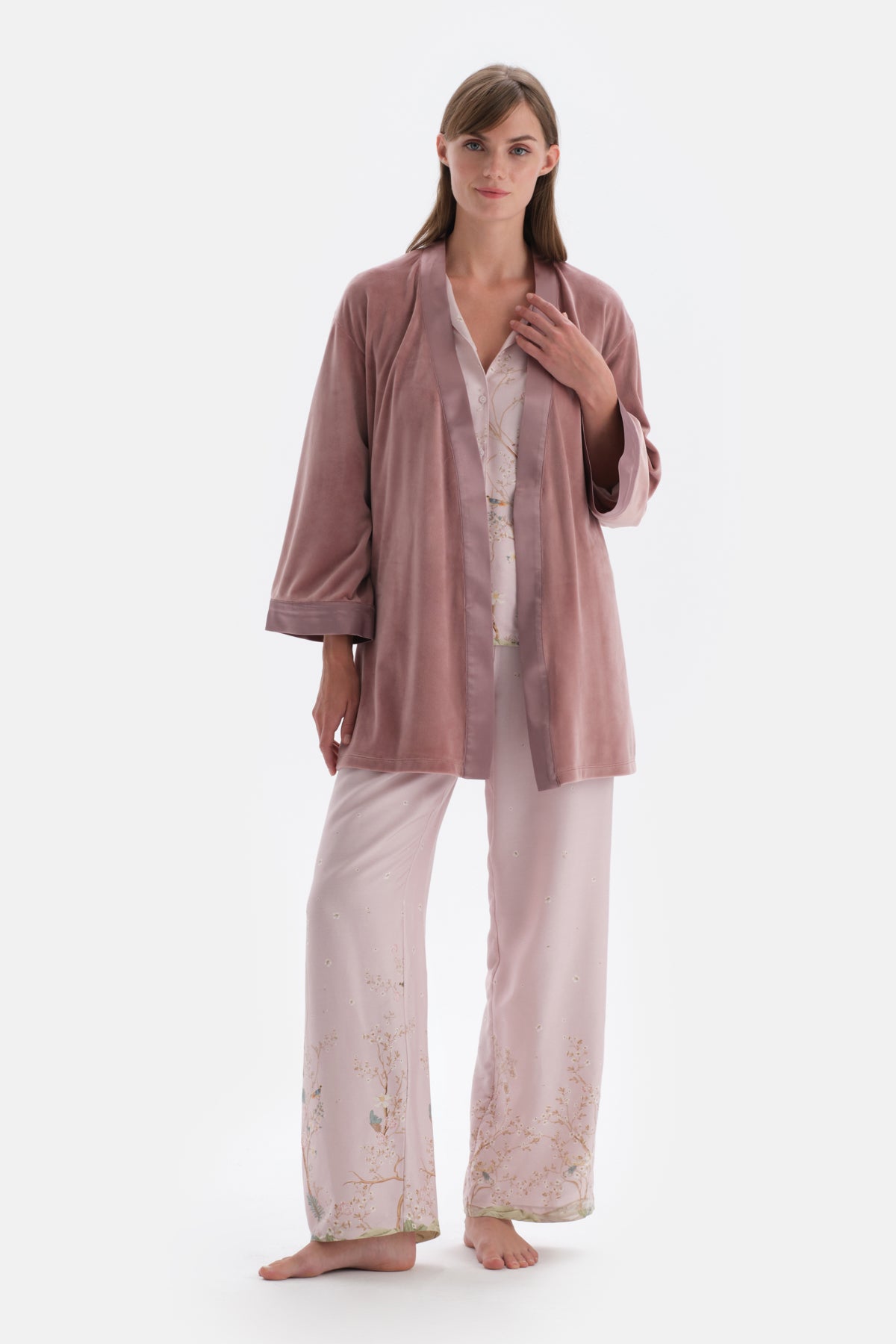 Gül Kurusu Fransız Kadife Sabahlık