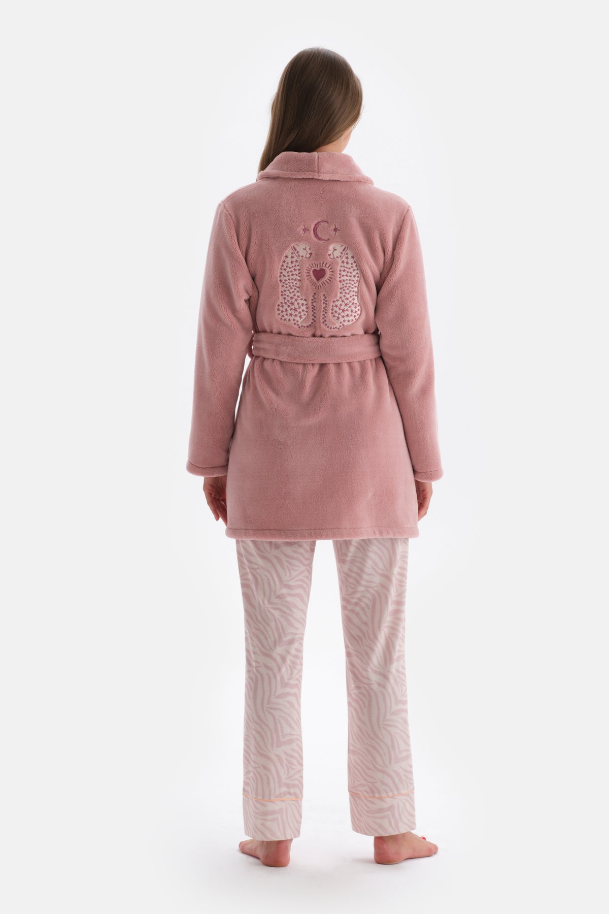 Pink EMBROIDERY DETAILED VELVET CLOTHING