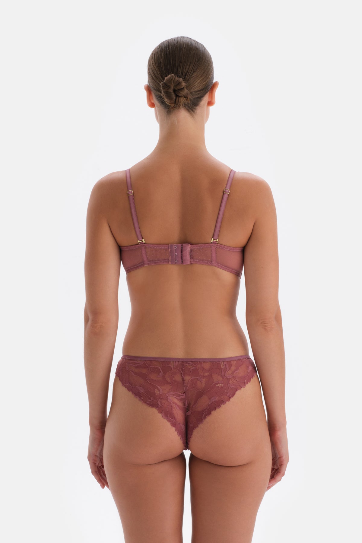 Dusty Rose LACE DETAILED STRAPLESS COVERED BRA