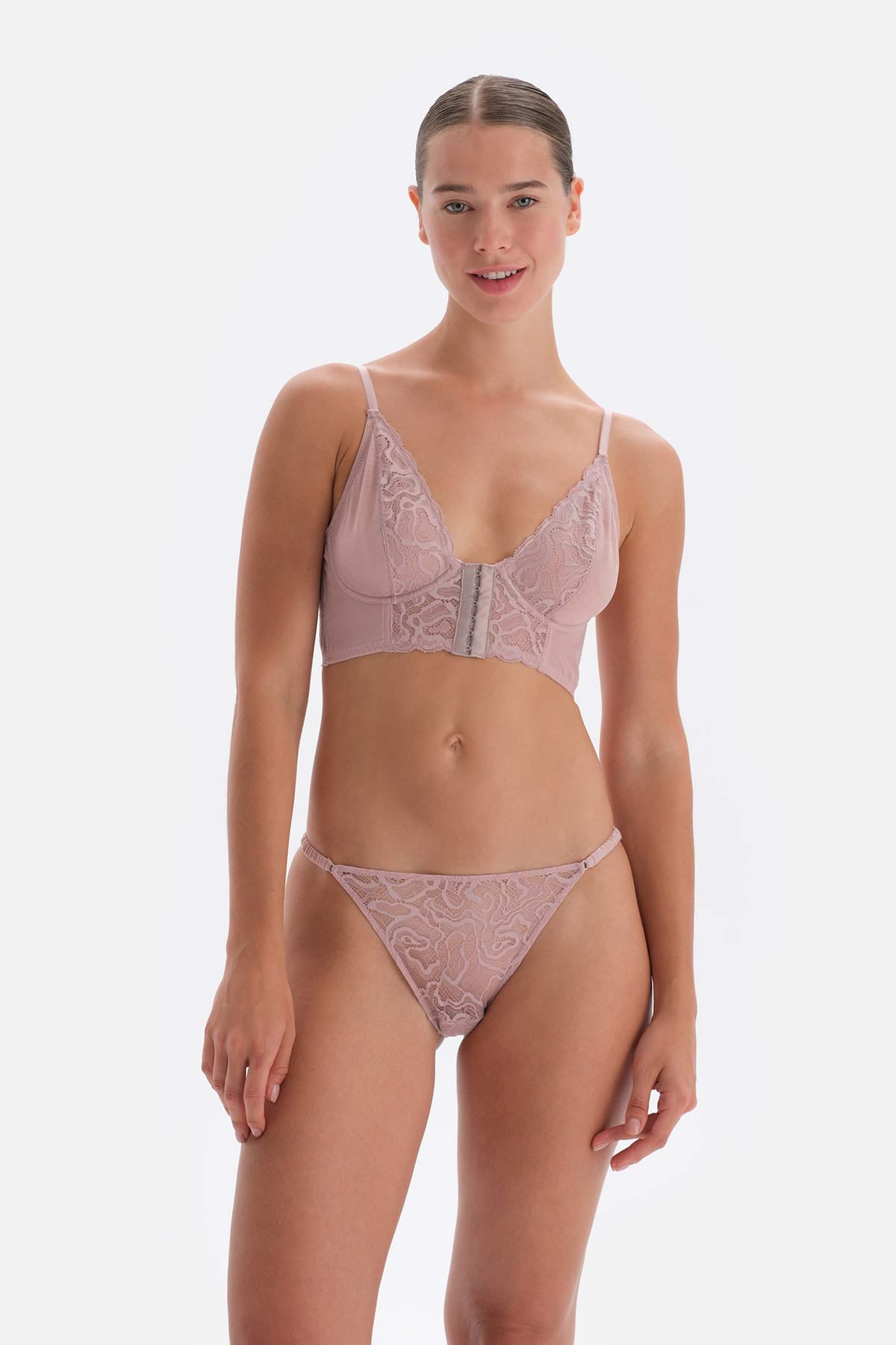 Soft Pembe Soft Kumaş Ve Dantel Detaylı Brazilian Külot