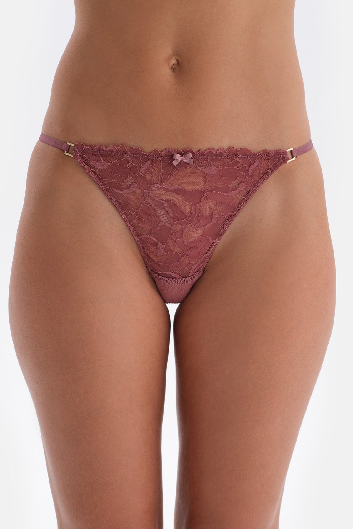 Dusty Rose LACE AND ACCESSORY DETAILED Thong