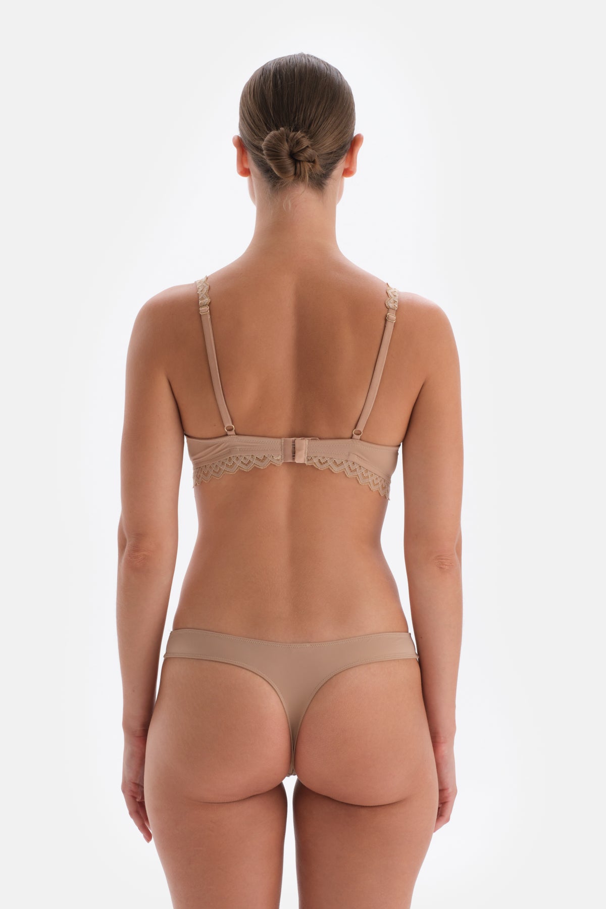 Tan LACE DETAILED PREMIUM BASIC Thong