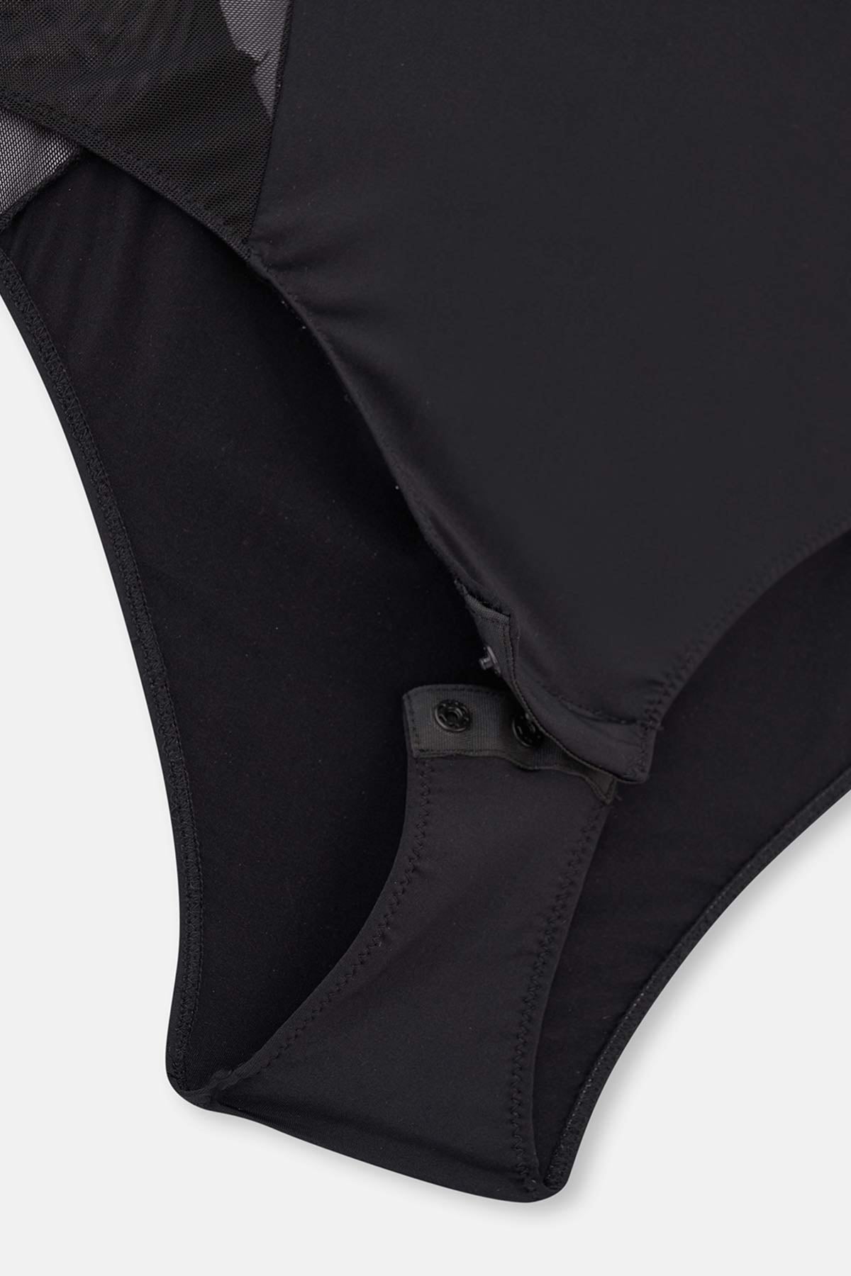 Siyah Tül Detaylı Balenli Bodysuit