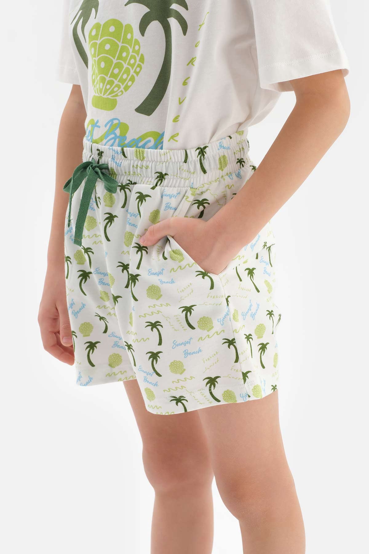 WHITE PALM PRINTED CREW-NECK SHORT SLEEVE T-SHIRT SHORTS PAJAMAS SUIT