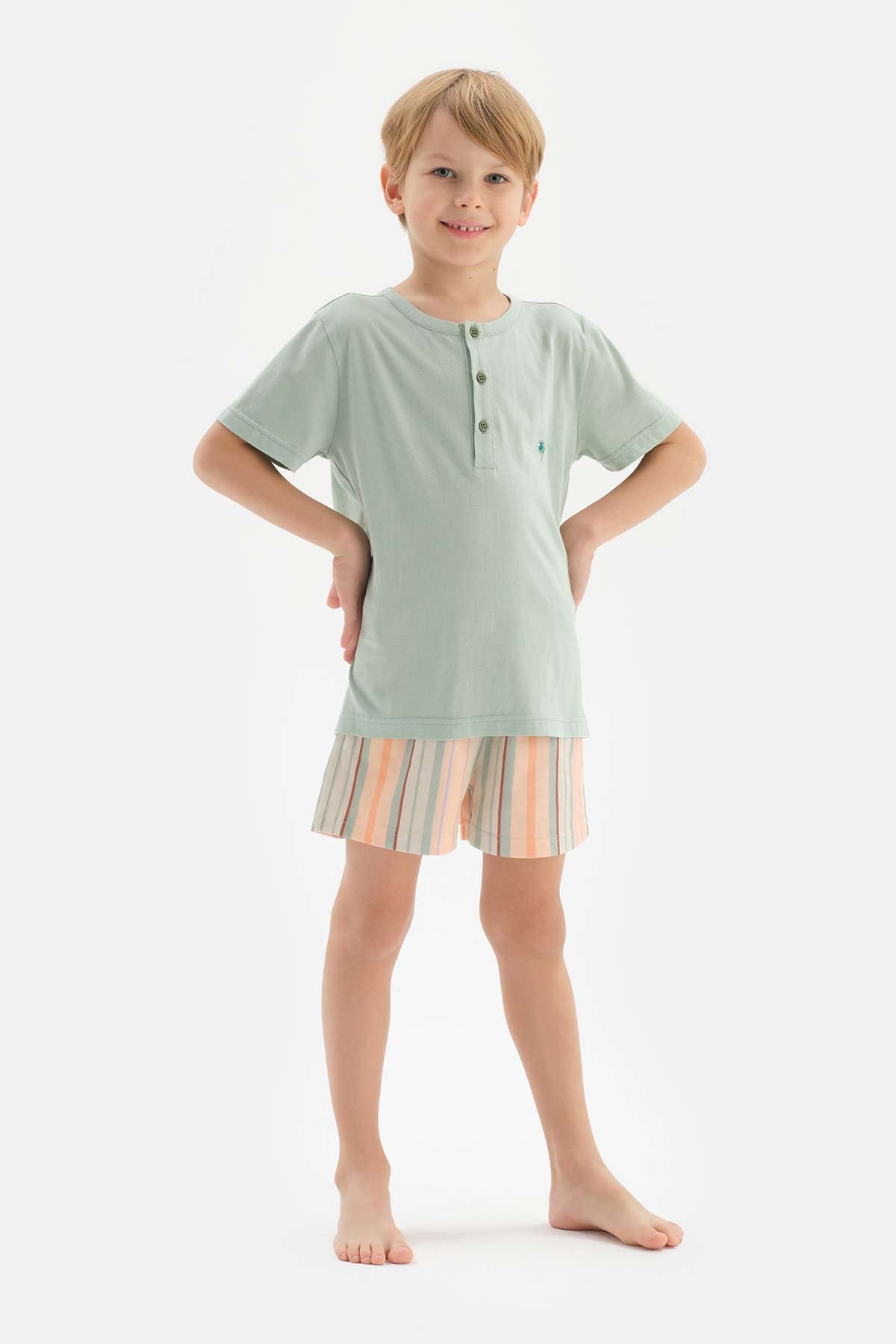 MINT HALF-PLOT EMBROIDERY DETAILED T-SHIRT SHORTS PAJAMAS SUIT