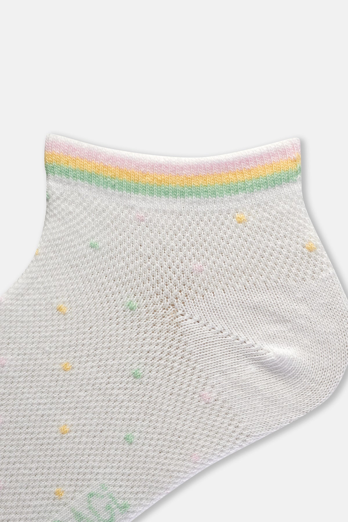 WHITE SOCKS