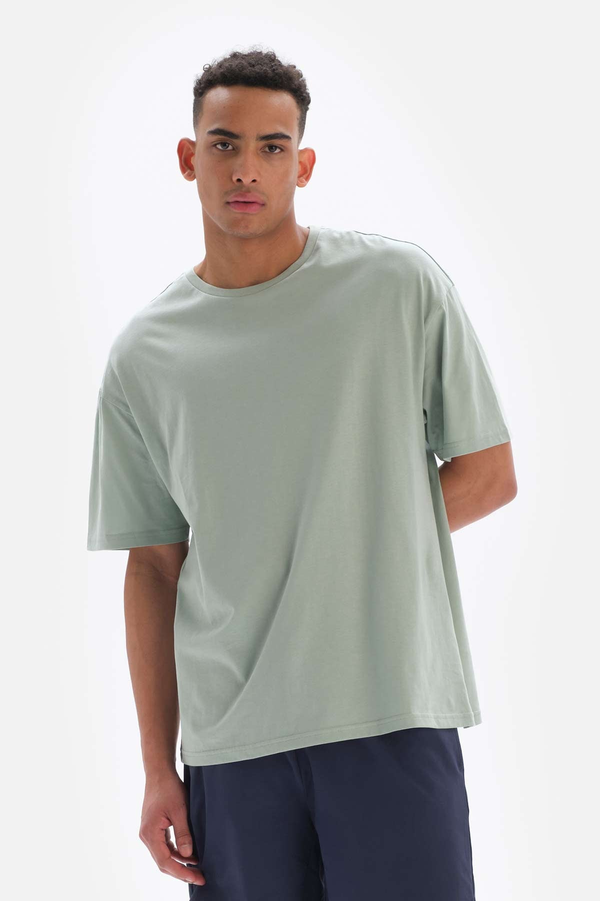 MINT GREEN T-SHIRT