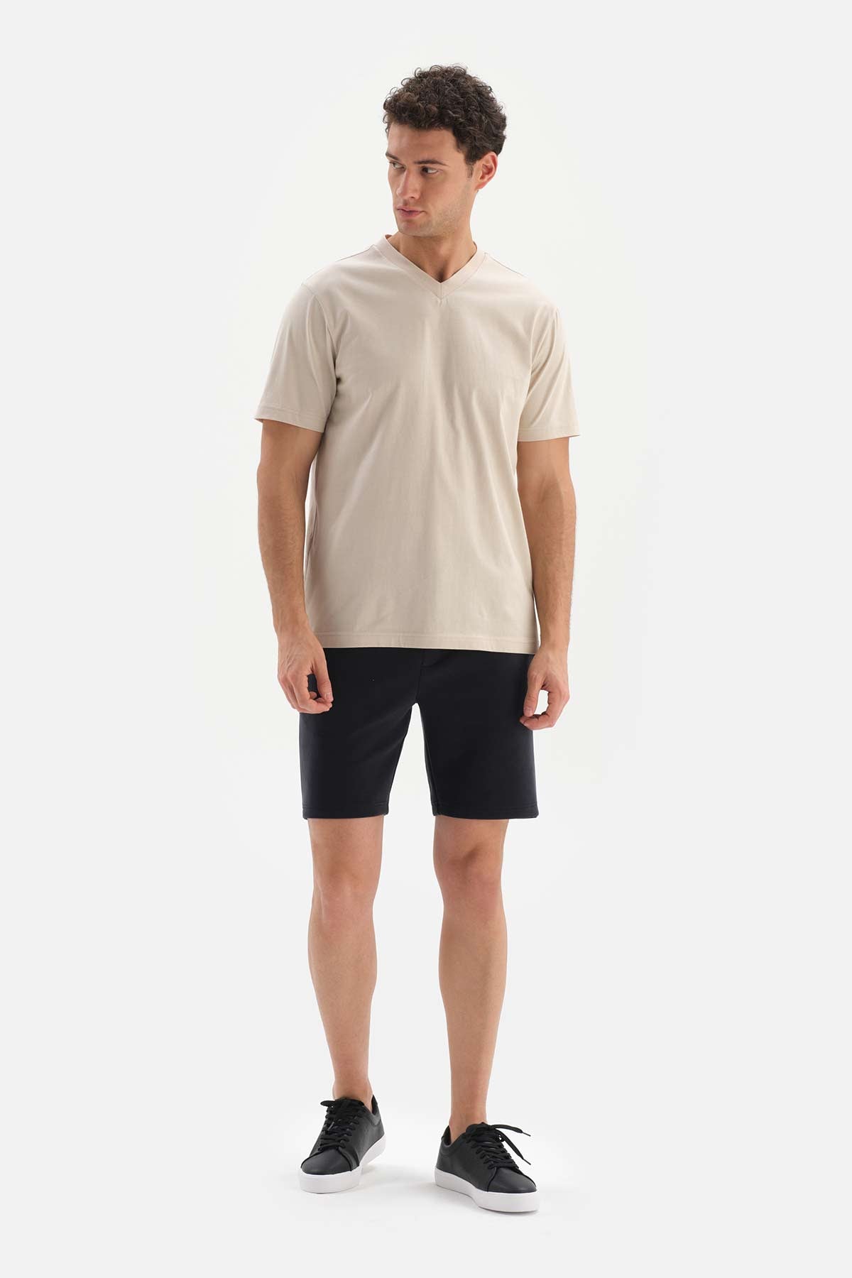 Bej V Yaka Basic Supima T-Shirt