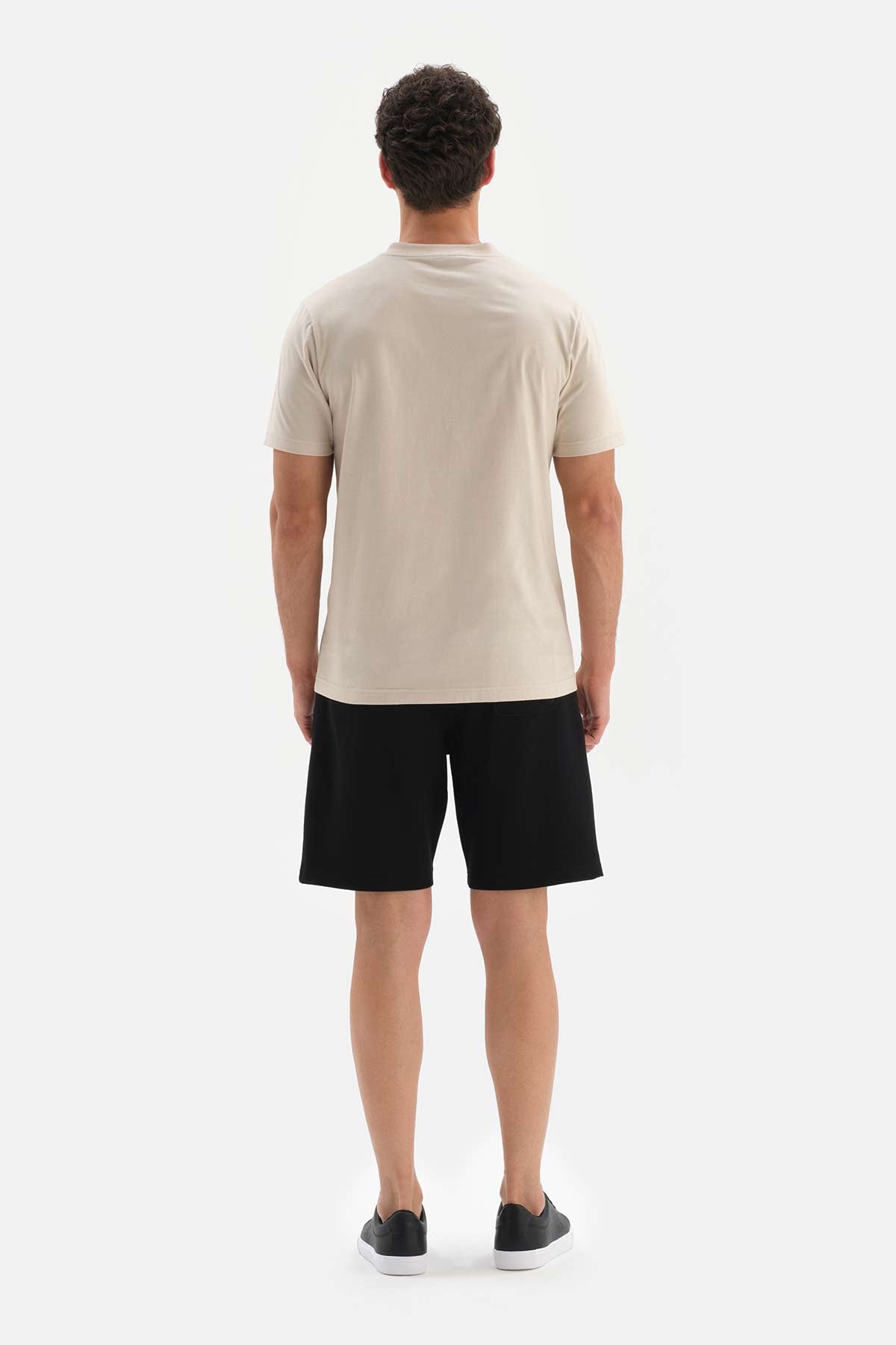 BLACK FAKE CUPRO TWO THREAD SHORTS