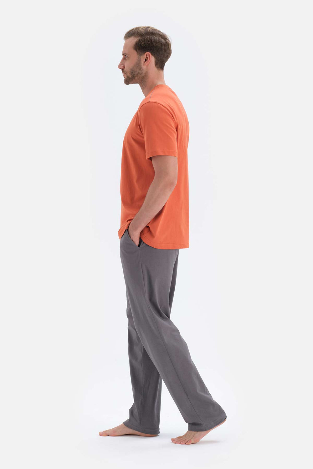 ORANGE PYJAMA SET