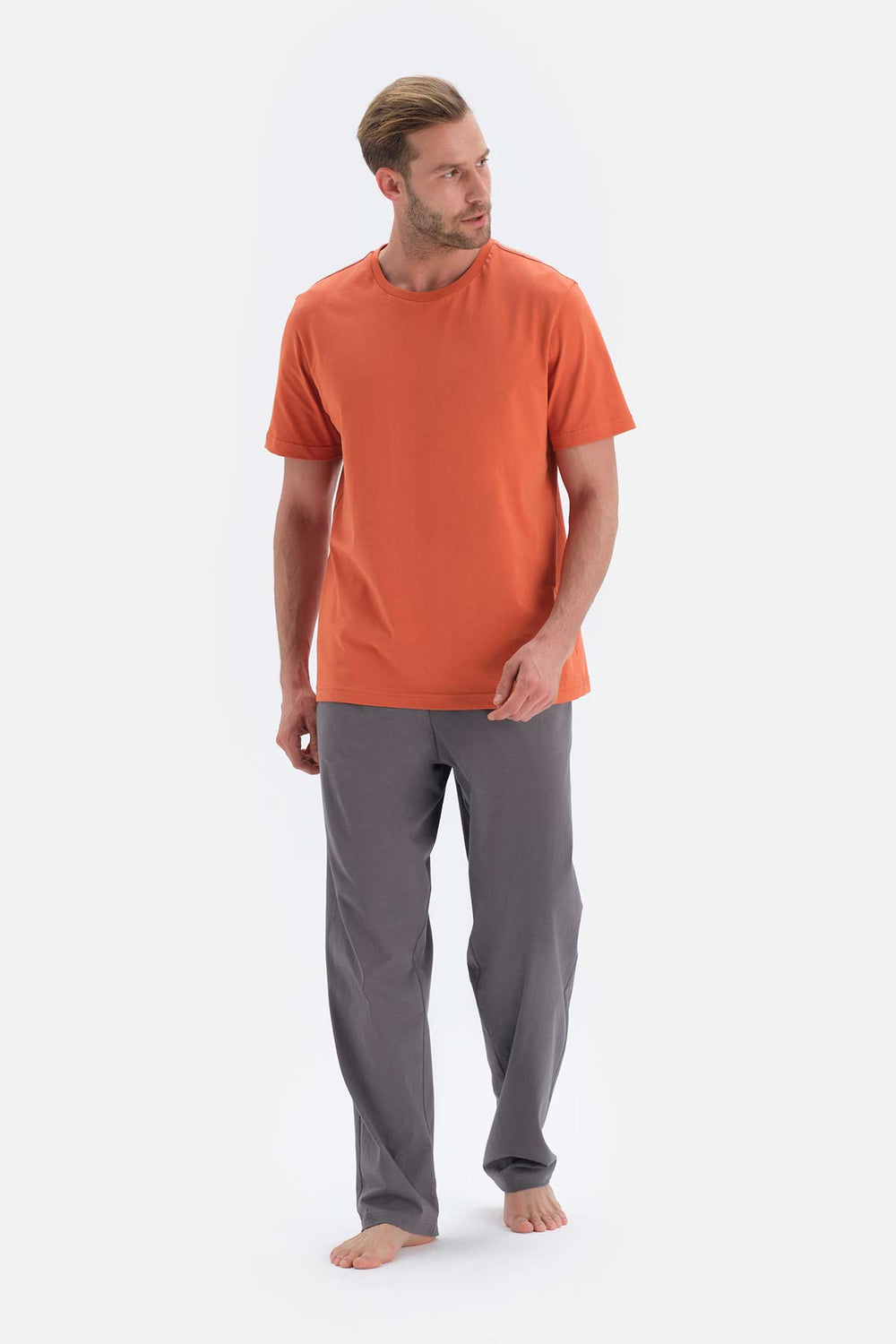 ORANGE PYJAMA SET