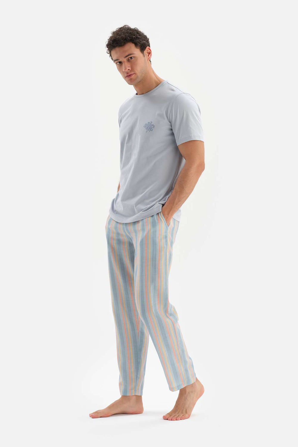 LIGHT BLUE CREW-NECK PRINT DETAILED TOP STRIPED BOTTOM PAJAMAS