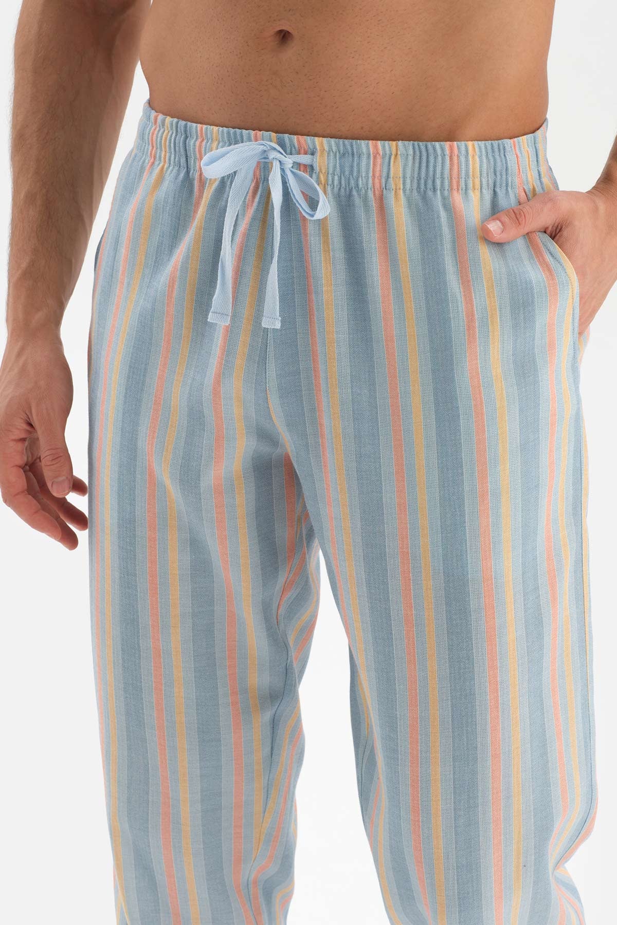 LIGHT BLUE CREW-NECK PRINT DETAILED TOP STRIPED BOTTOM PAJAMAS