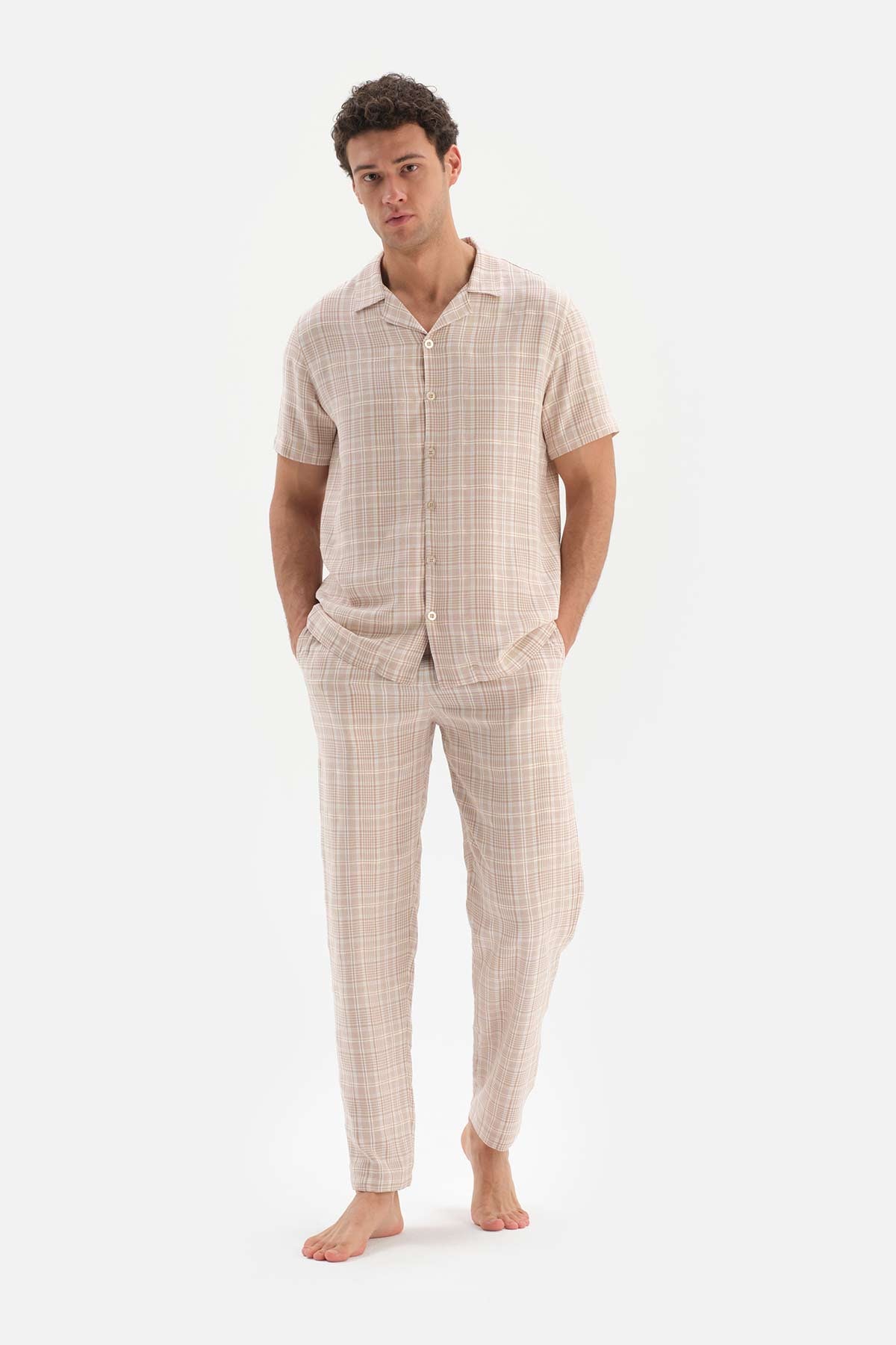 BEIGE SHIRT COLLAR PLAID WOVEN PAJAMAS SUIT