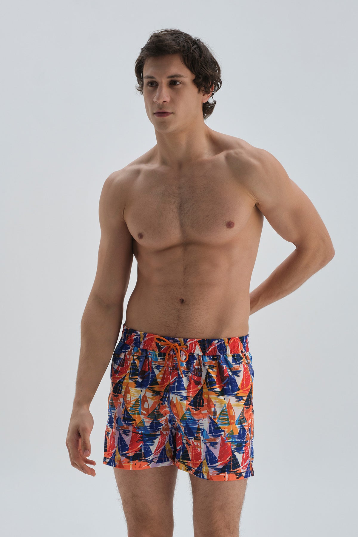 Turuncu Micro Kısa Yelken Desenli Deniz Şortu