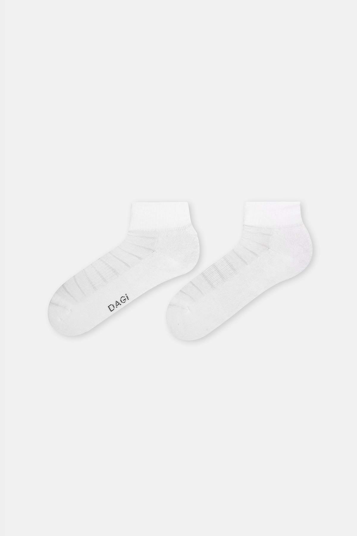 WHITE SOCKS