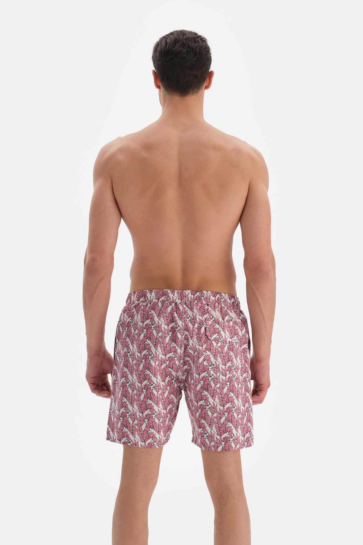 Pembe - Ekru Zürafa Desenli Orta Deniz Şortu