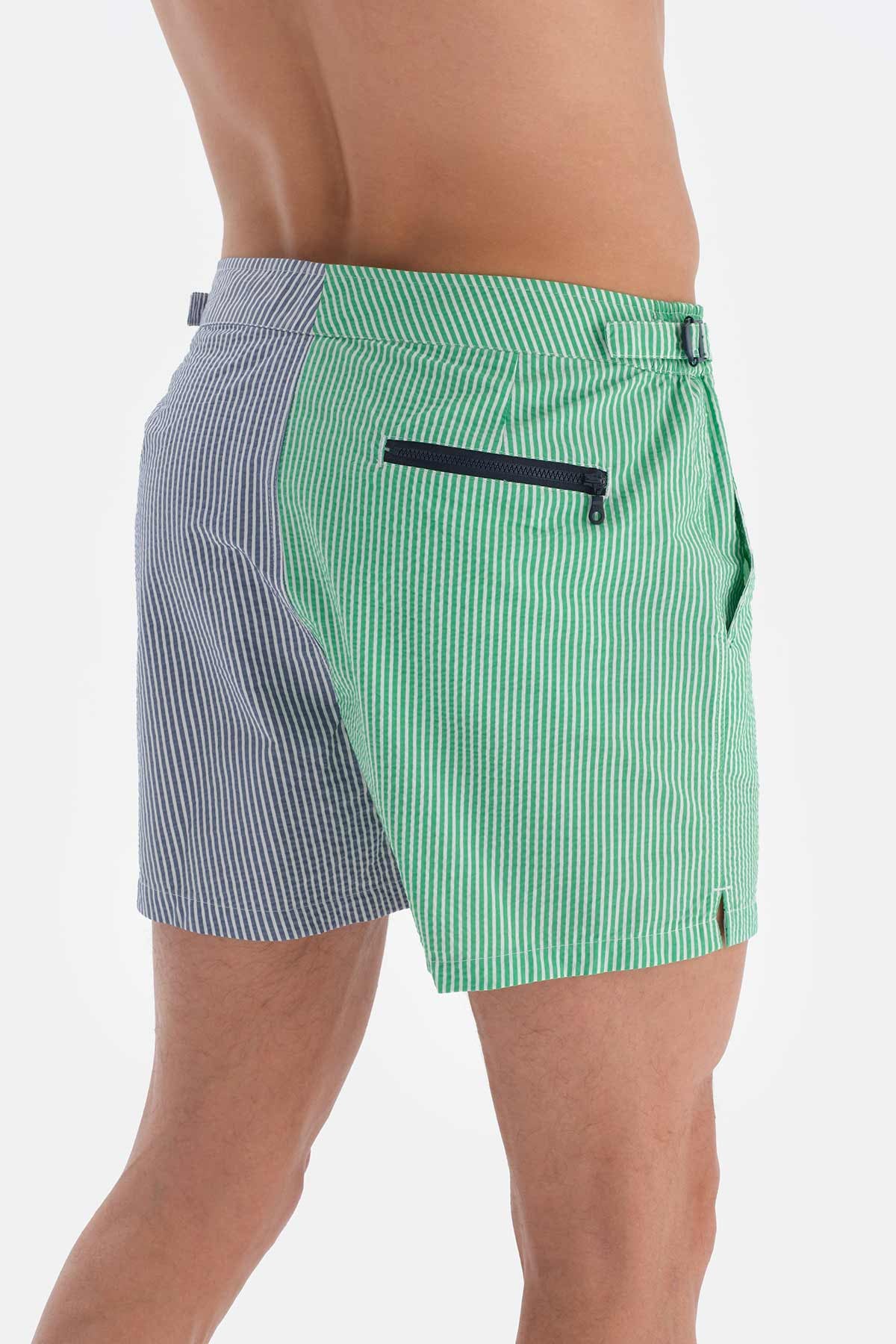 GREEN SHORTS
