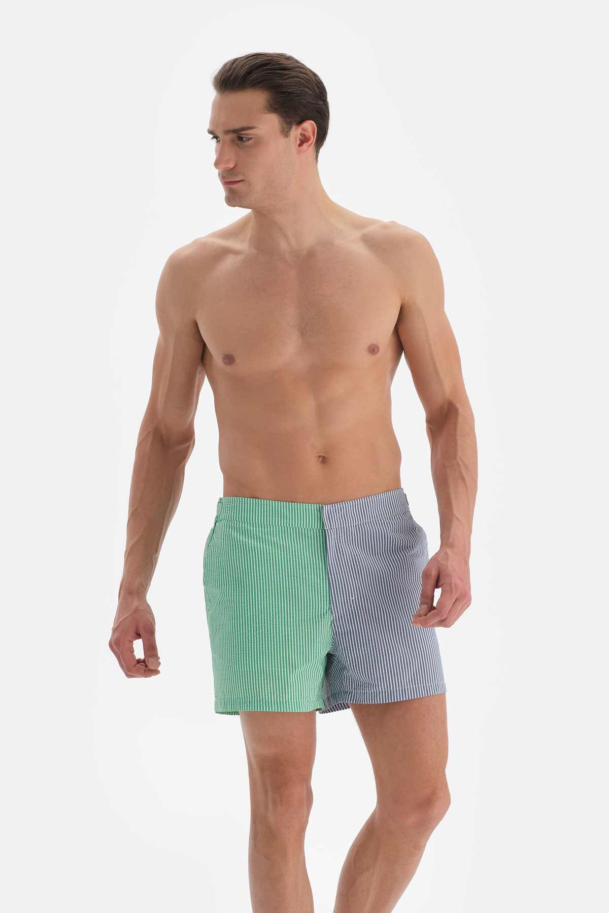 GREEN SHORTS