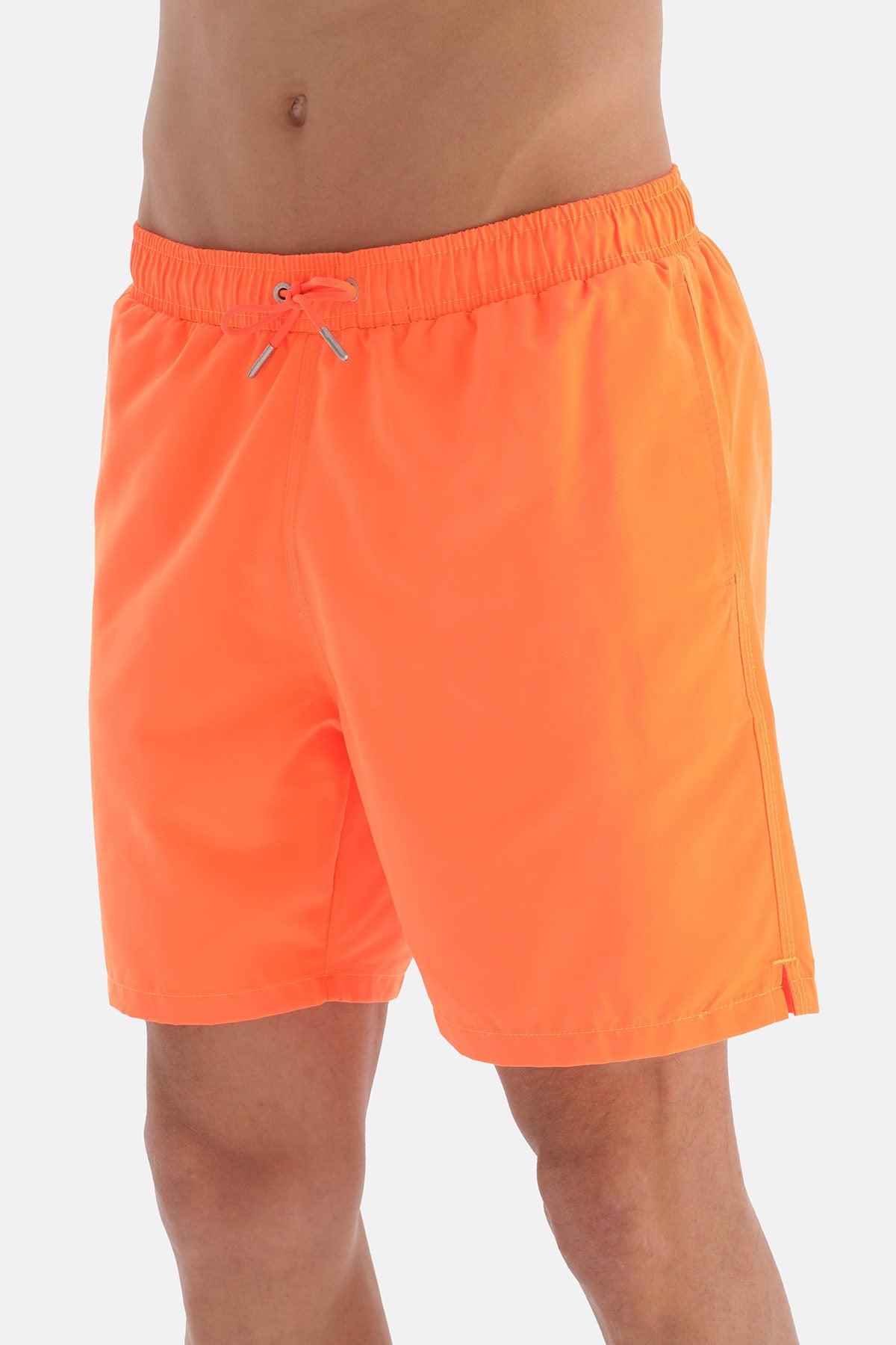 ORANGE SHORTS