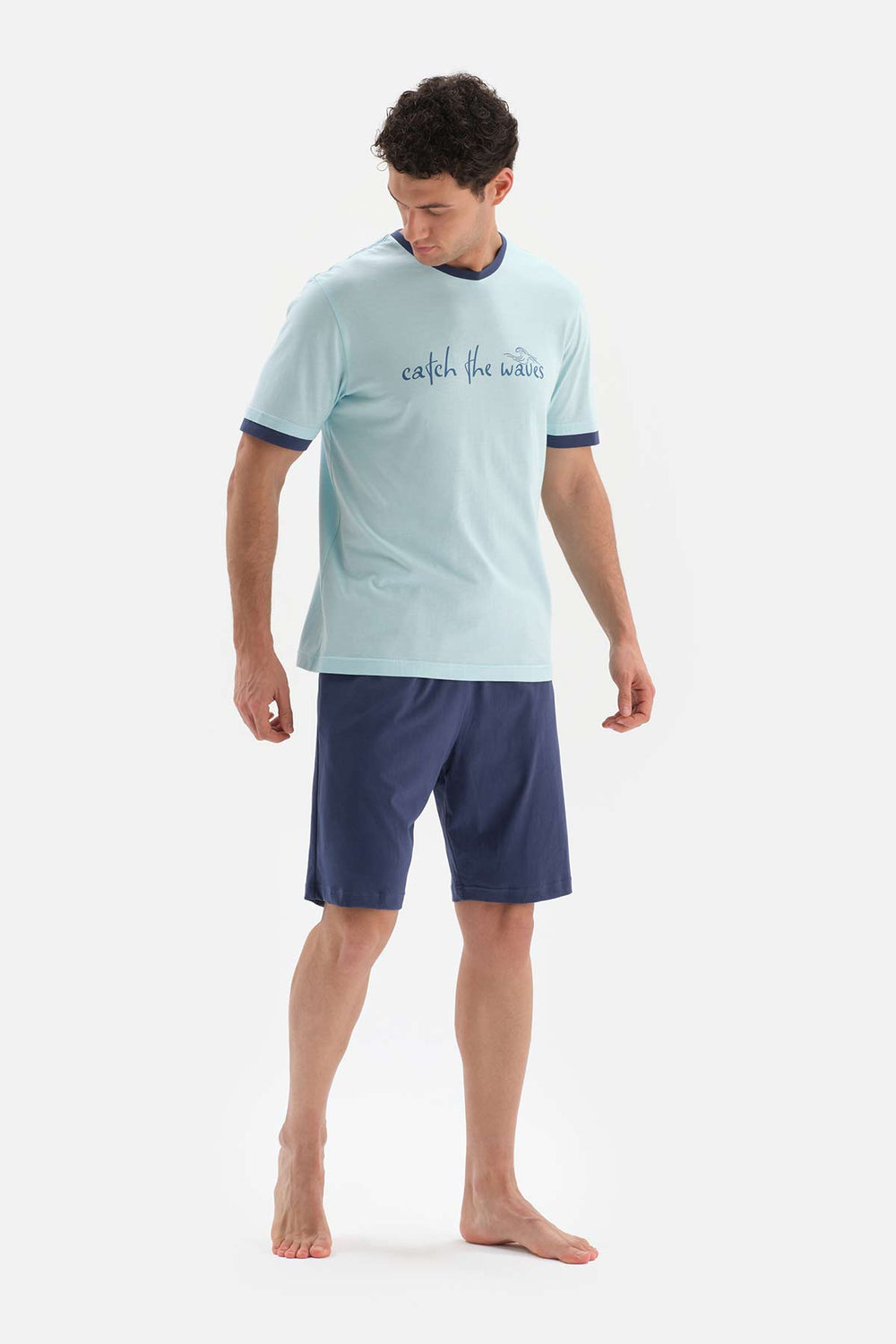 LIGHT BLUE CREW-NECK SLOGAN PRINTED KNITTED PAJAMAS
