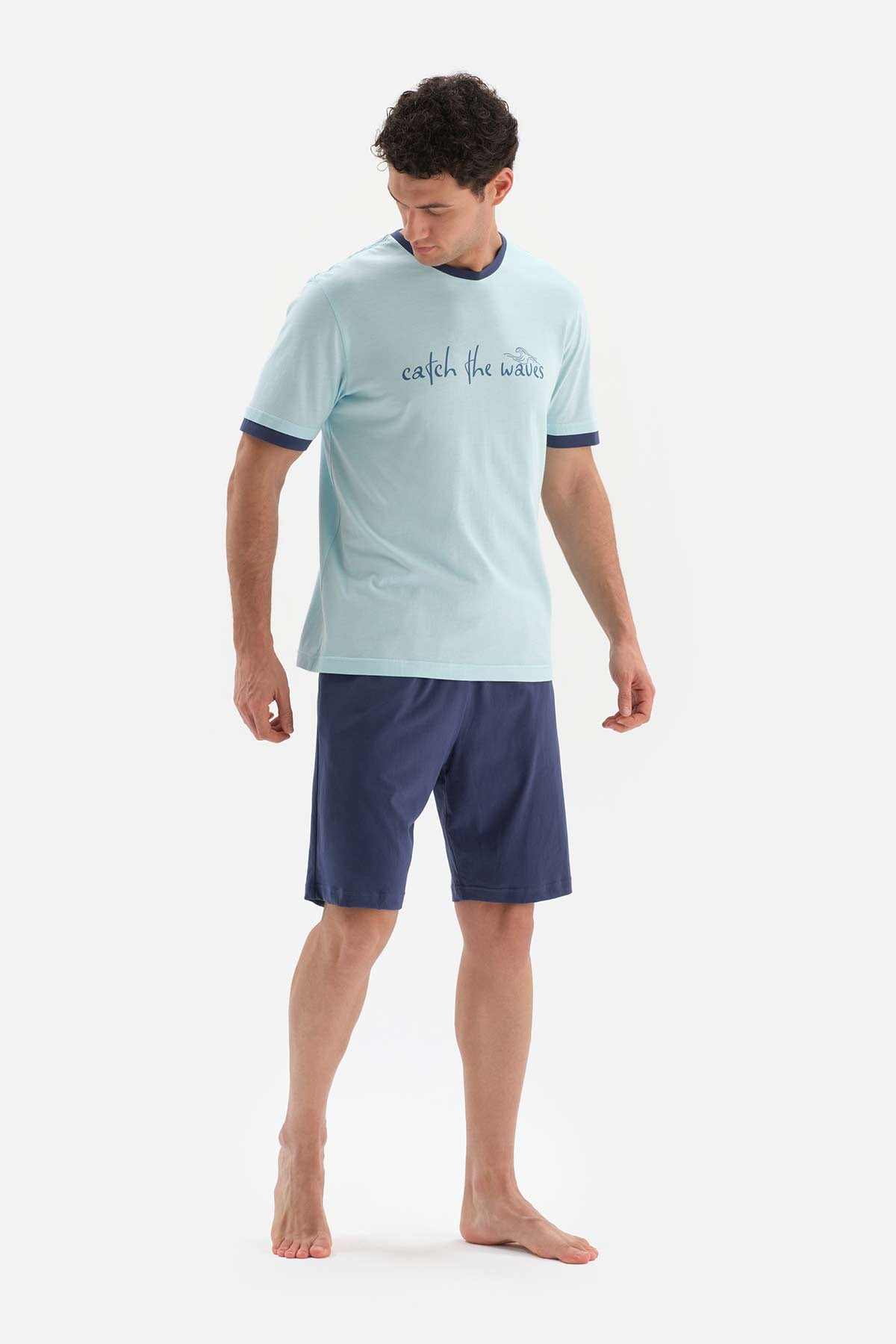 LIGHT BLUE CREW-NECK SLOGAN PRINTED KNITTED PAJAMAS