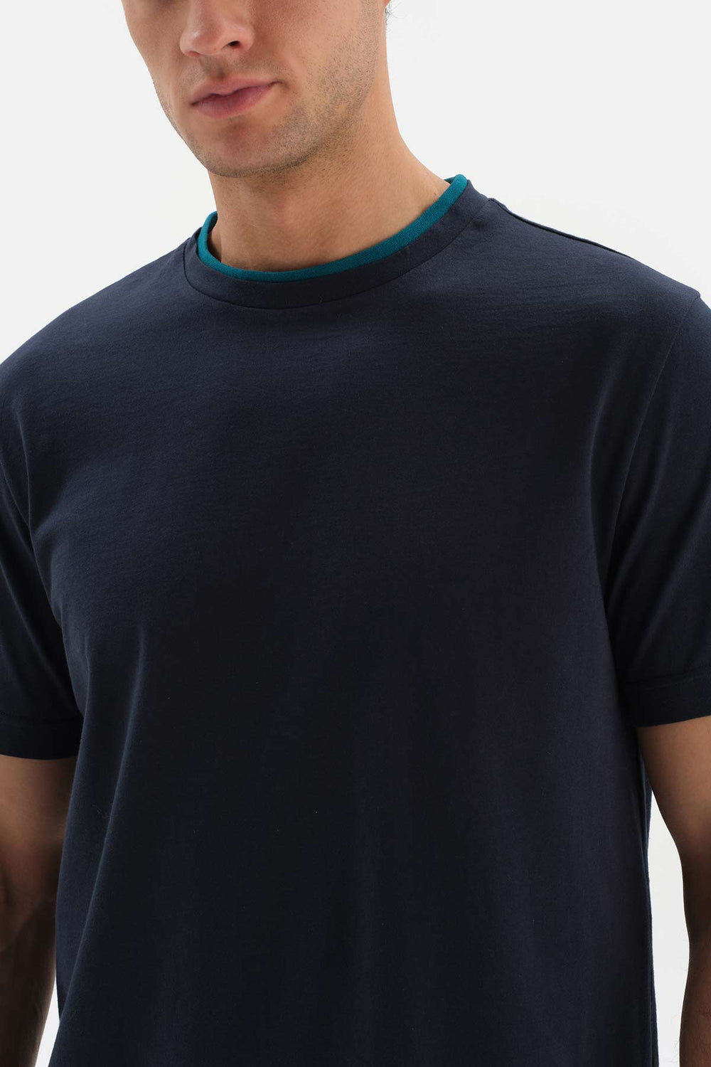 NAVY CREW-NECK SHORTS KNITTED PAJAMAS SUIT