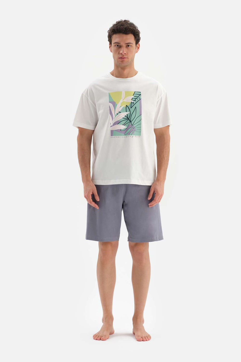 ECRU OVERSIZED CREW-NECK PRINTED SHORTS PAJAMAS SUIT