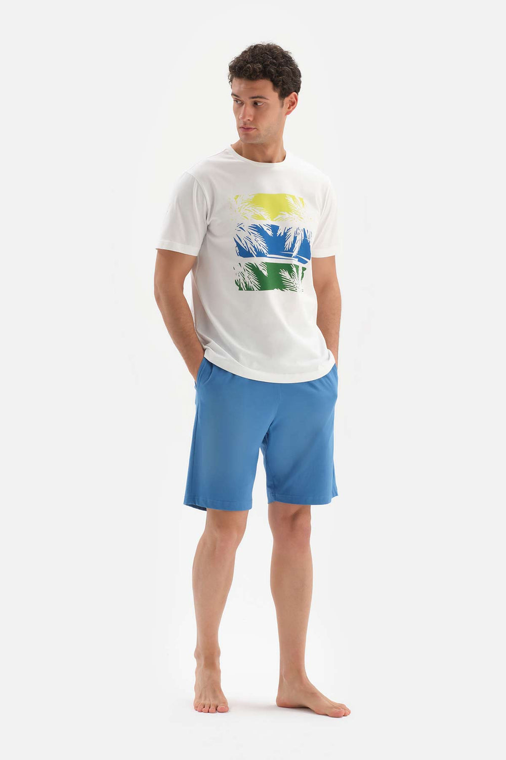 ECRU CREW-NECK PRINTED TOP WITH SHORTS PAJAMA SUIT