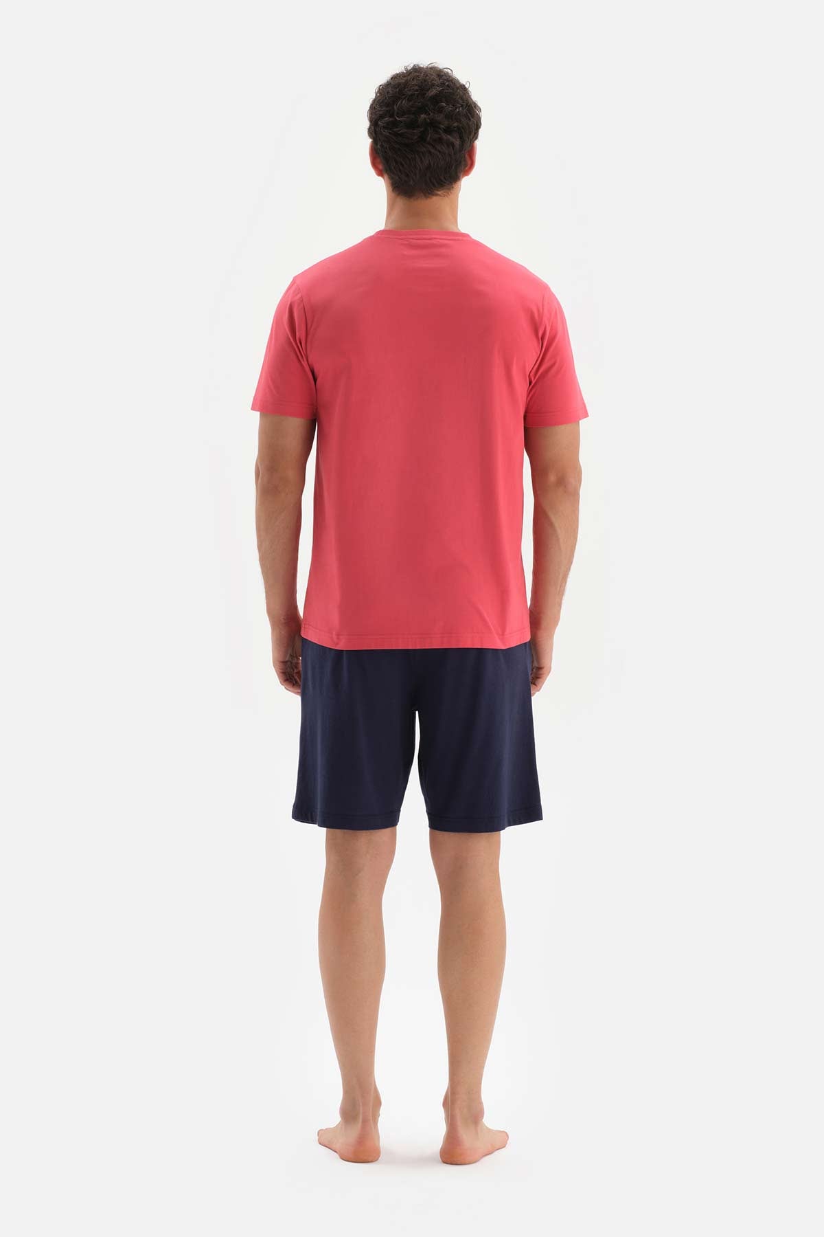 RED CREW-NECK POCKET DETAILED KNITTED PAJAMAS WITH SHORTS