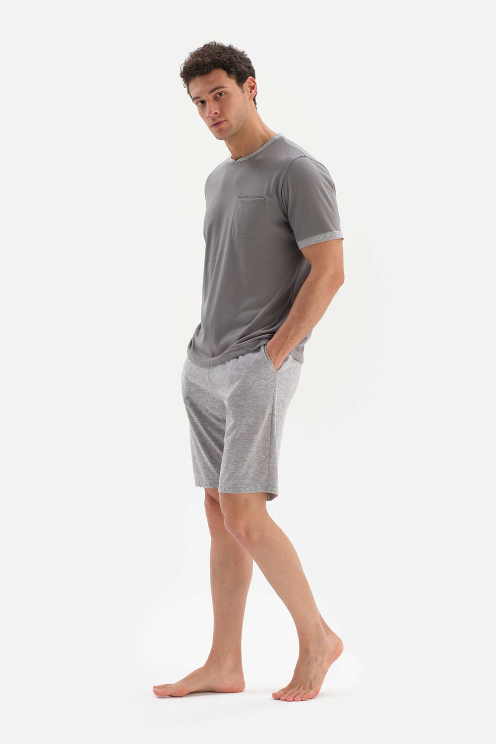 GREY CREW-NECK JACQUARD SHORTS PAJAMAS SUIT