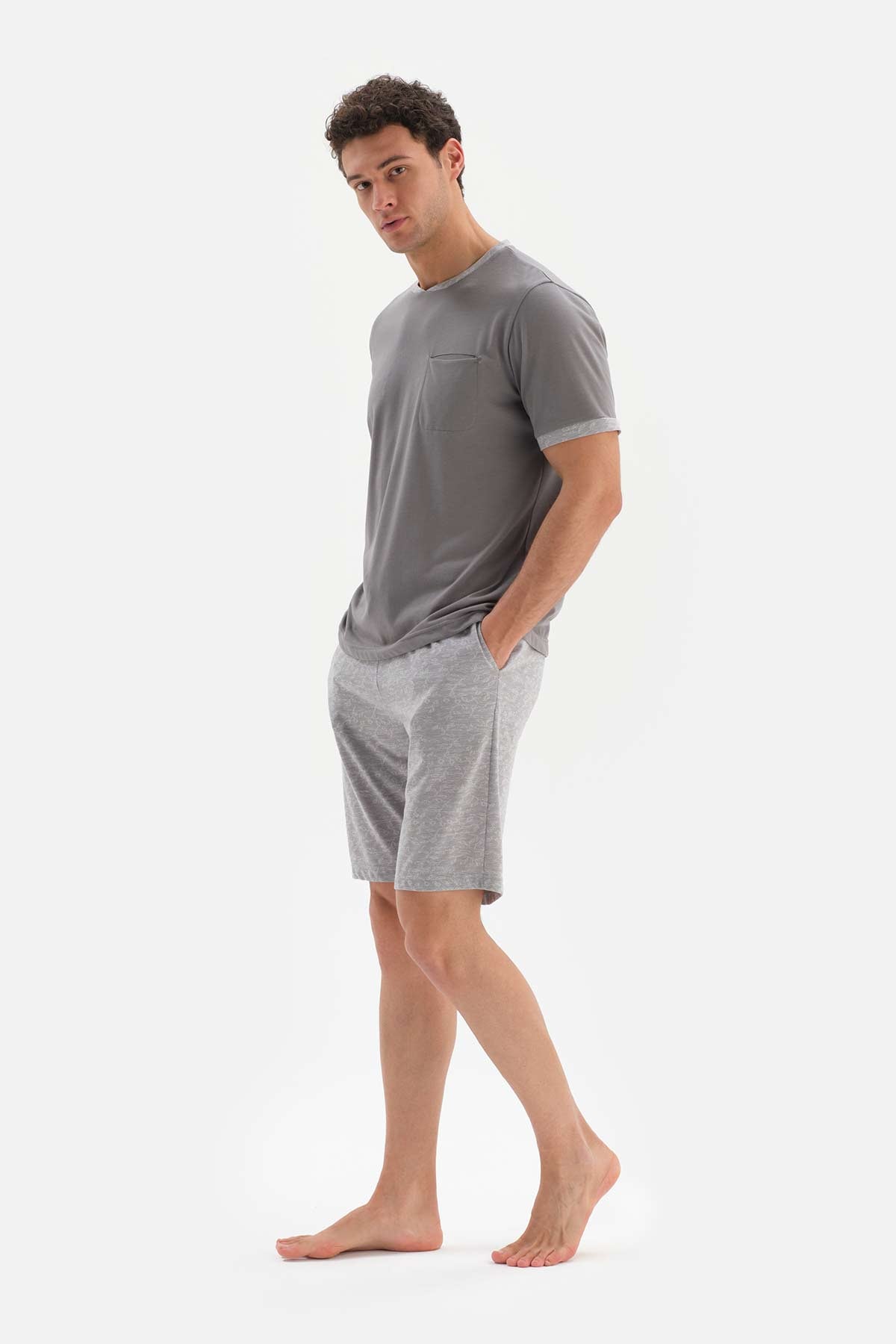 GREY CREW-NECK JACQUARD SHORTS PAJAMAS SUIT