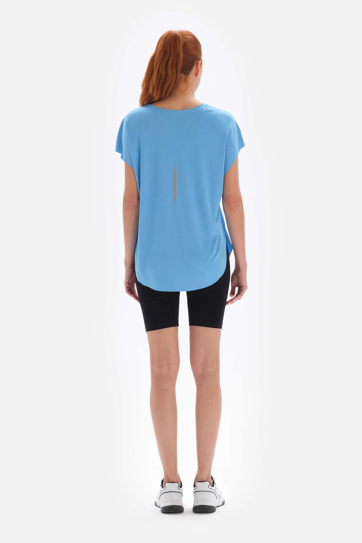 LIGHT BLUE T-SHIRT