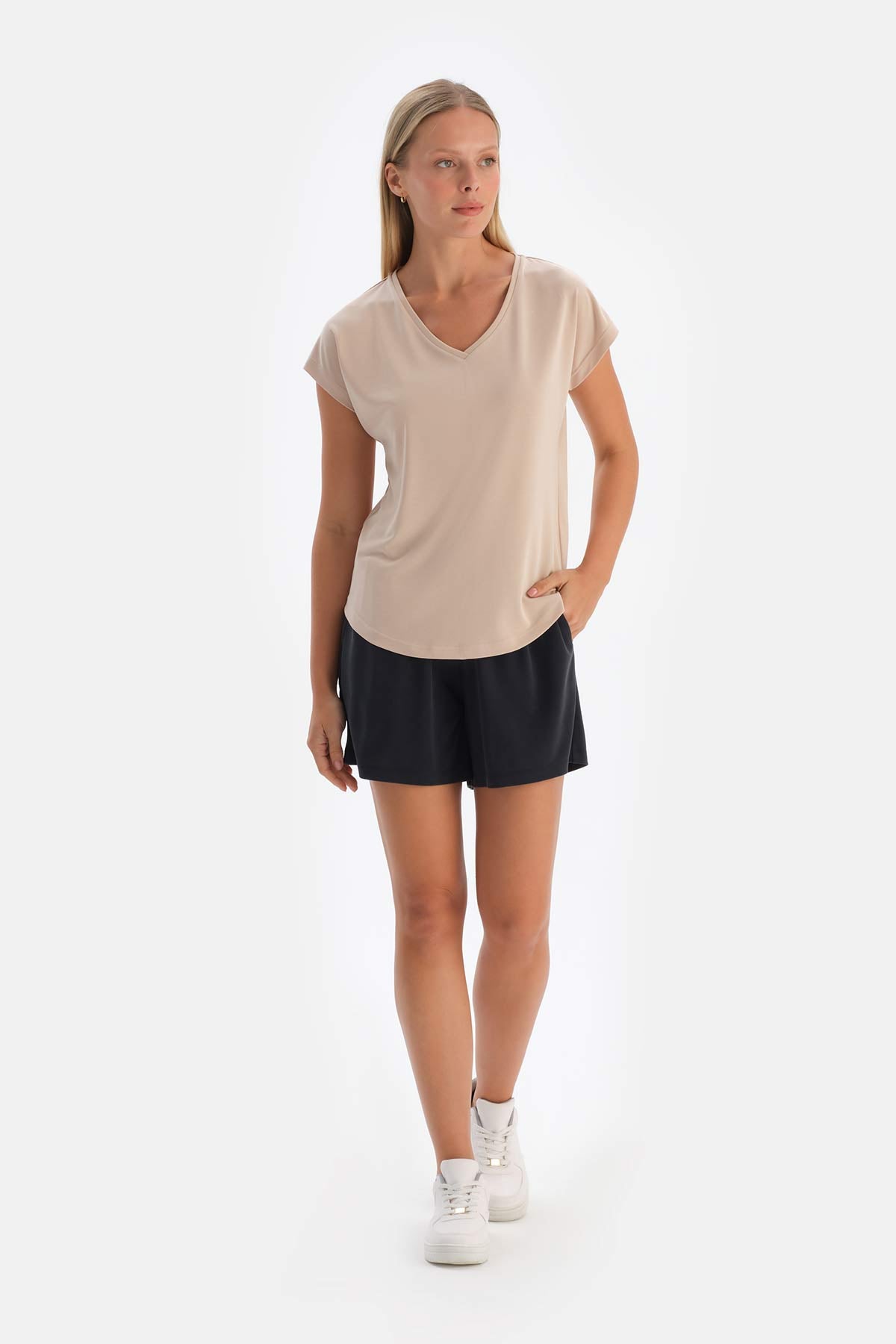 BEIGE V-NECK LOW SLEEVE CUPRO T-SHIRT