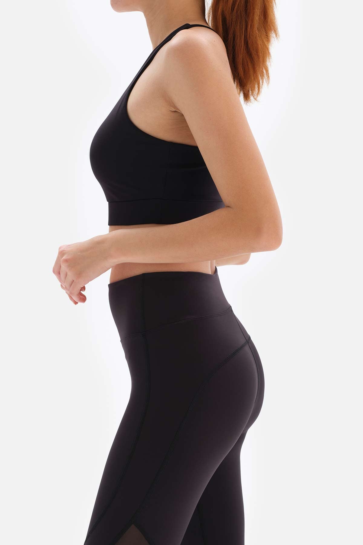 Siyah Dagi Active Çapraz Sırt Askılı Sporcu Sütyeni