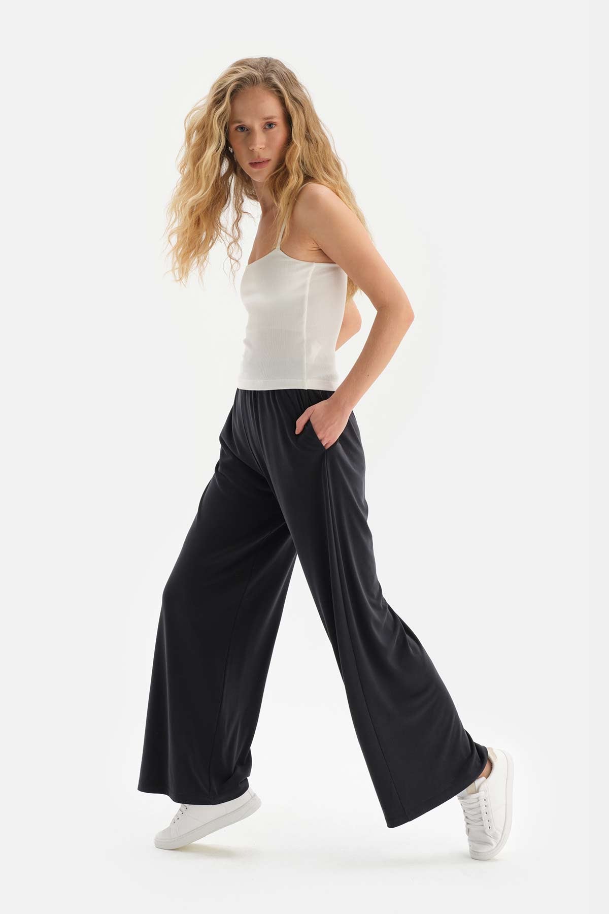 BLACK WIDE LEG CUPRO TROUSERS WITH ELASTIC WAIST