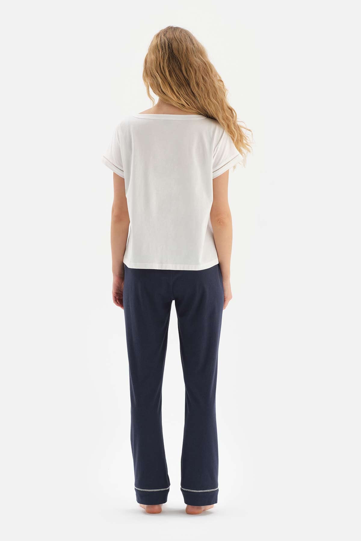 WHITE BLINING DETAILED BOAT COLLAR KNITTED PAJAMAS