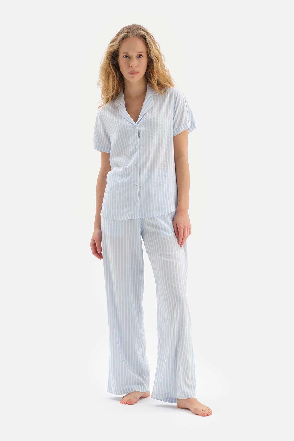 LIGHT BLUE BLINING DETAILED STRIPED WOVEN PAJAMAS