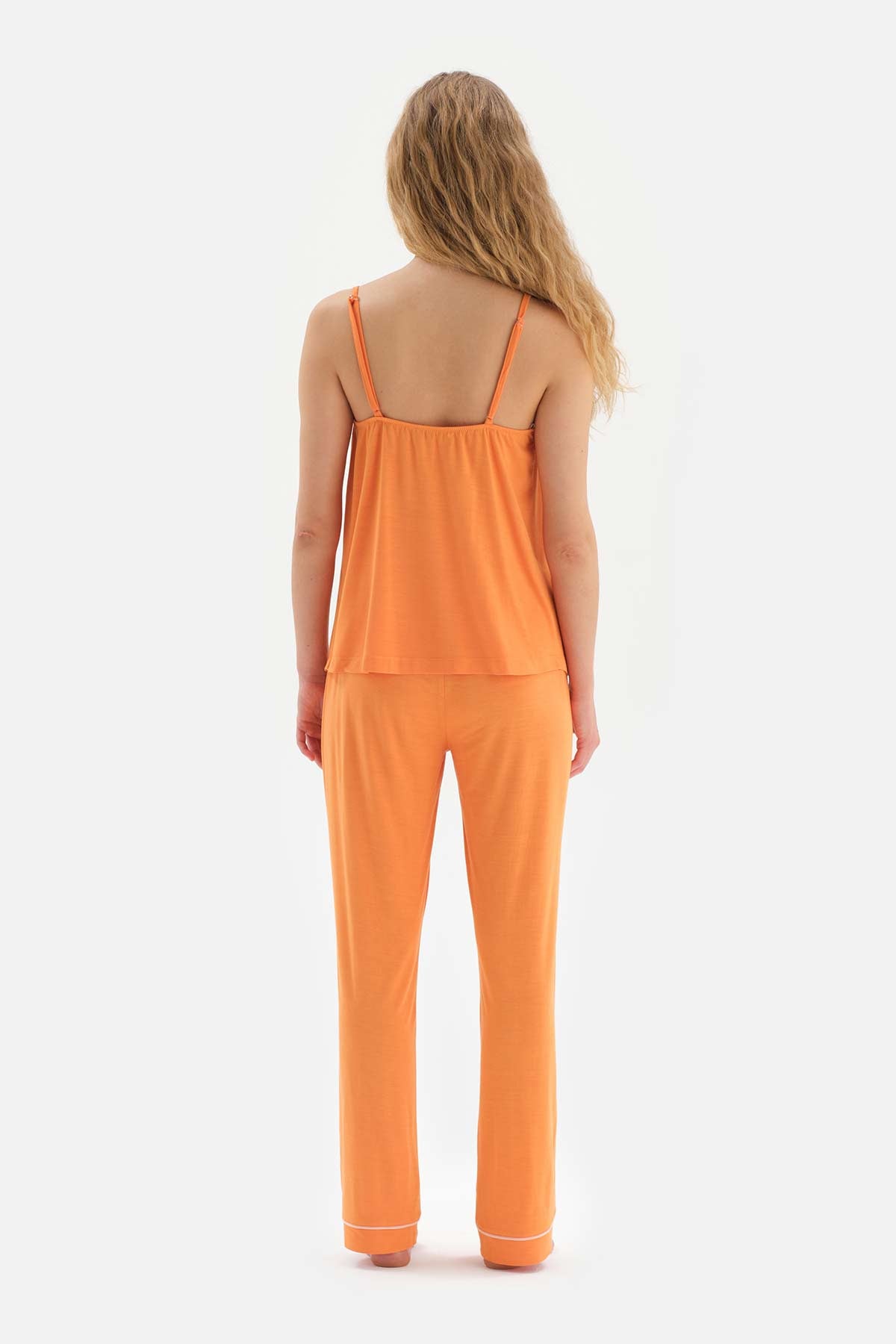ORANGE HANGER BUTTON DETAILED KNITTED PAJAMAS