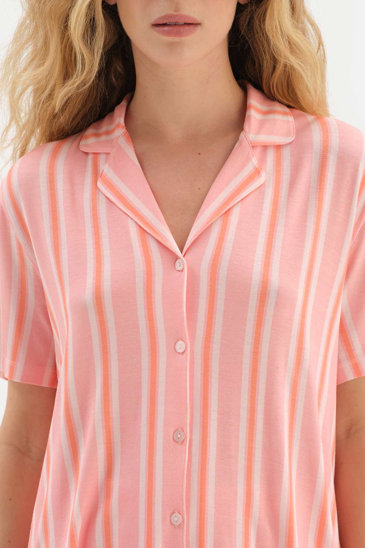 SALMON SHIRT COLLAR STRIPED KNIT SHORTS PAJAMAS SUIT