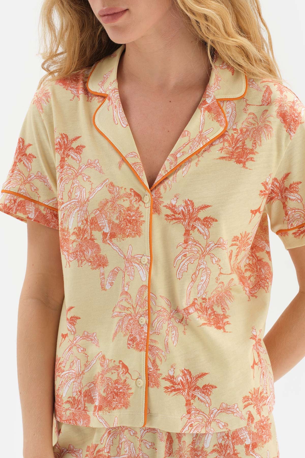 GREEN SHIRT COLLAR TROPICAL PATTERNED SHORTS PAJAMA SUIT