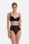 BLACK SLIP