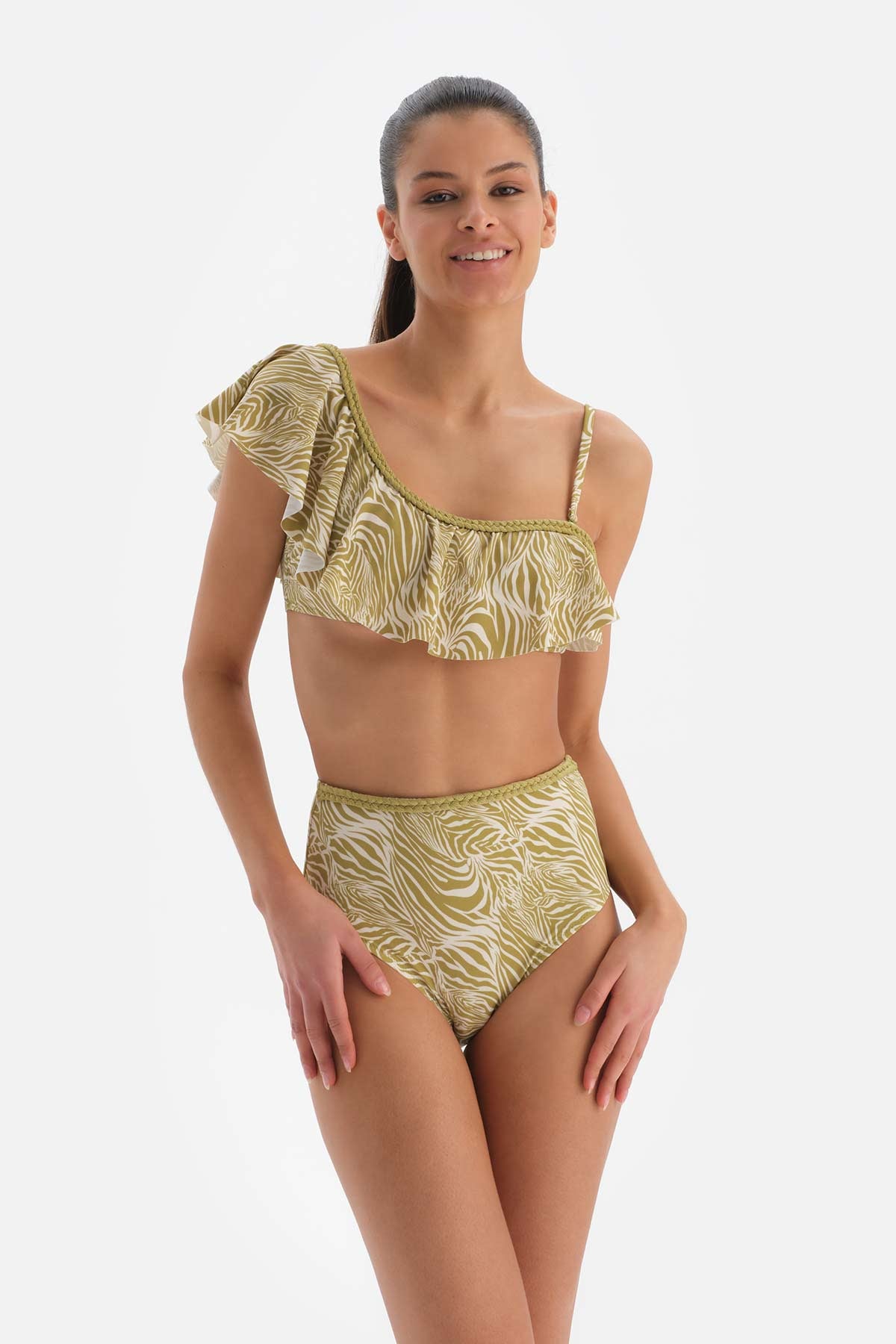 PISTACHIO GREEN BIKINI TOP